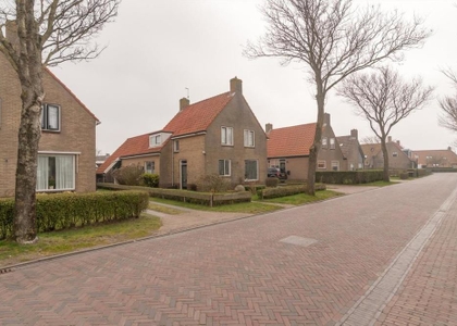 Strandweg 8