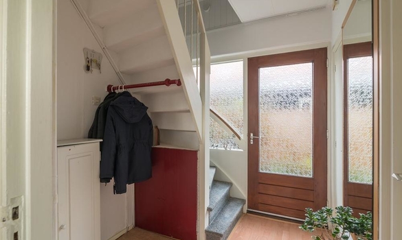 Esther Meindertsstraat 8