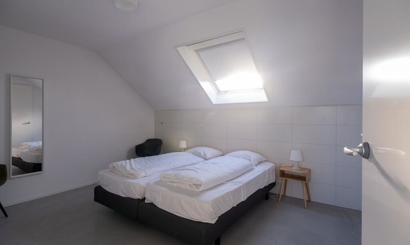 Esther Meindertsstraat 6
