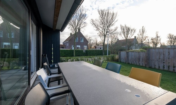 Esther Meindertsstraat 6