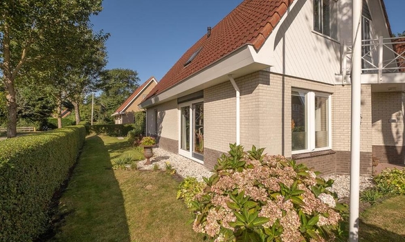 De Stringen 25