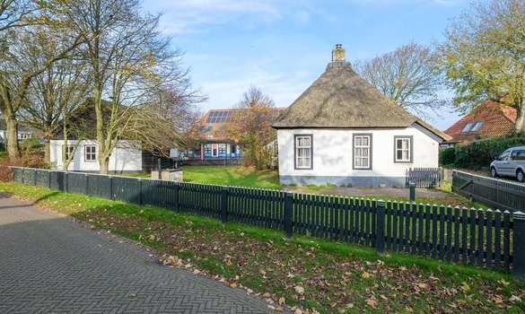 Cornelis Schellingerstraat 8