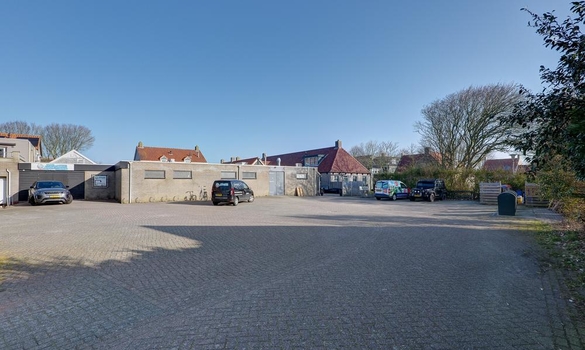 Hoofdweg 4