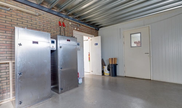 Hoofdweg 4